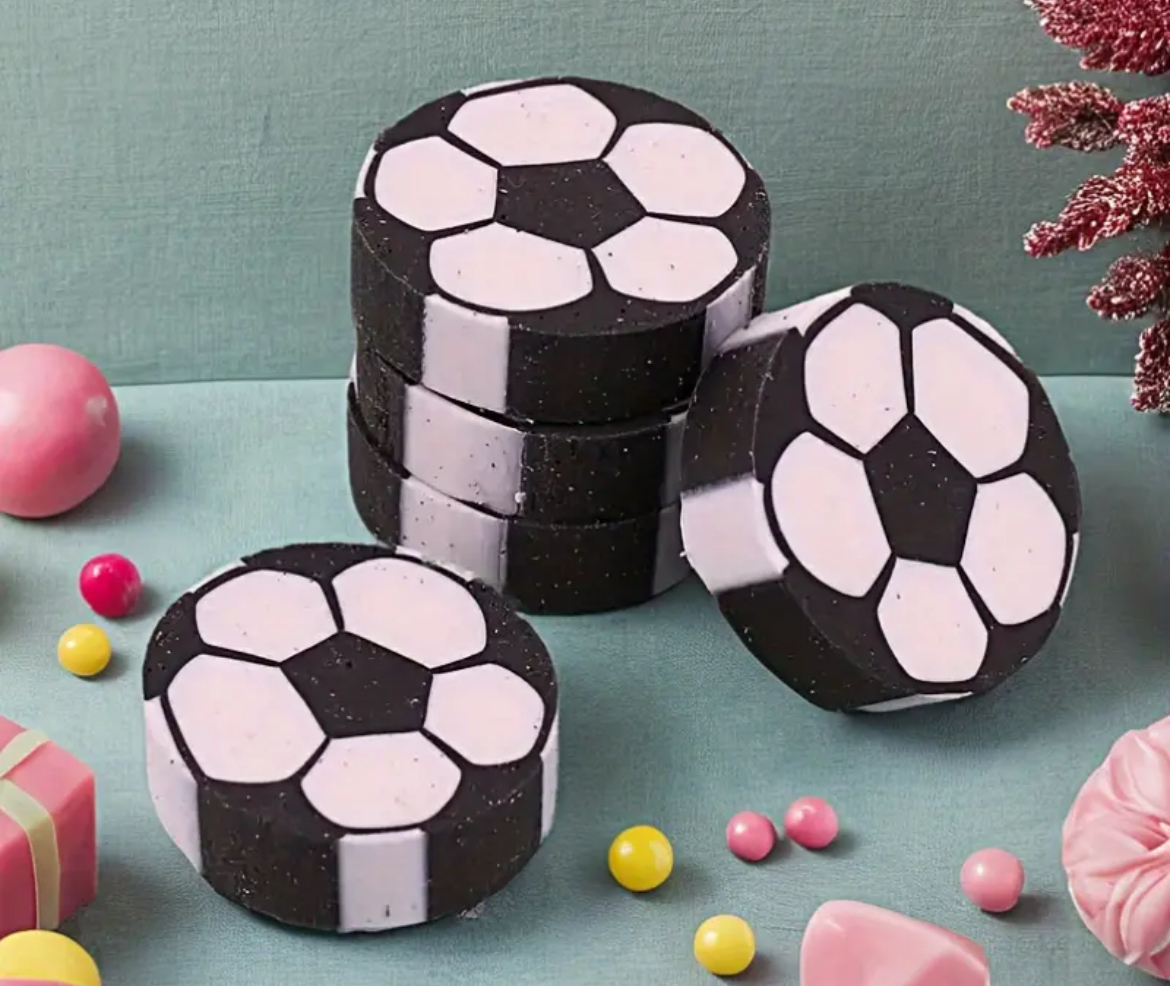 Piccole gomme da cancellare tema calcio